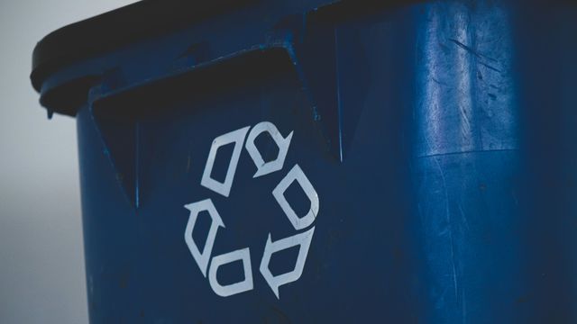 In-Line NMR Guides Recycling of Mixed Plastics